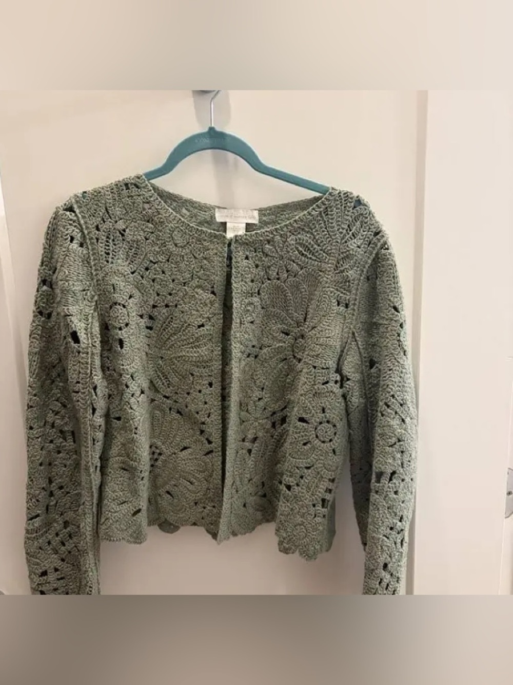 NWT House of Harlow 1960 Olive Sage Openwork Crochet Cardigan small - Picture 7 of 10